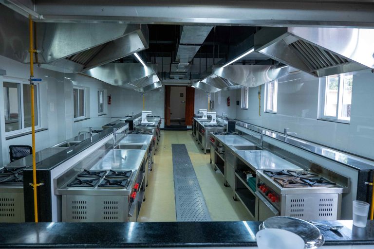 Student-Lab-and-Production-Kitchen-